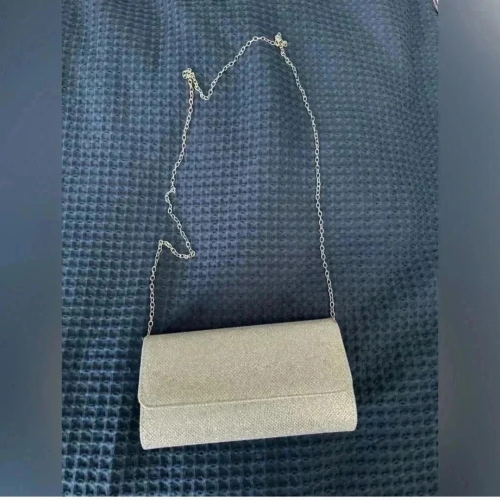 Elegant Silver Glittery Shoulder Bag